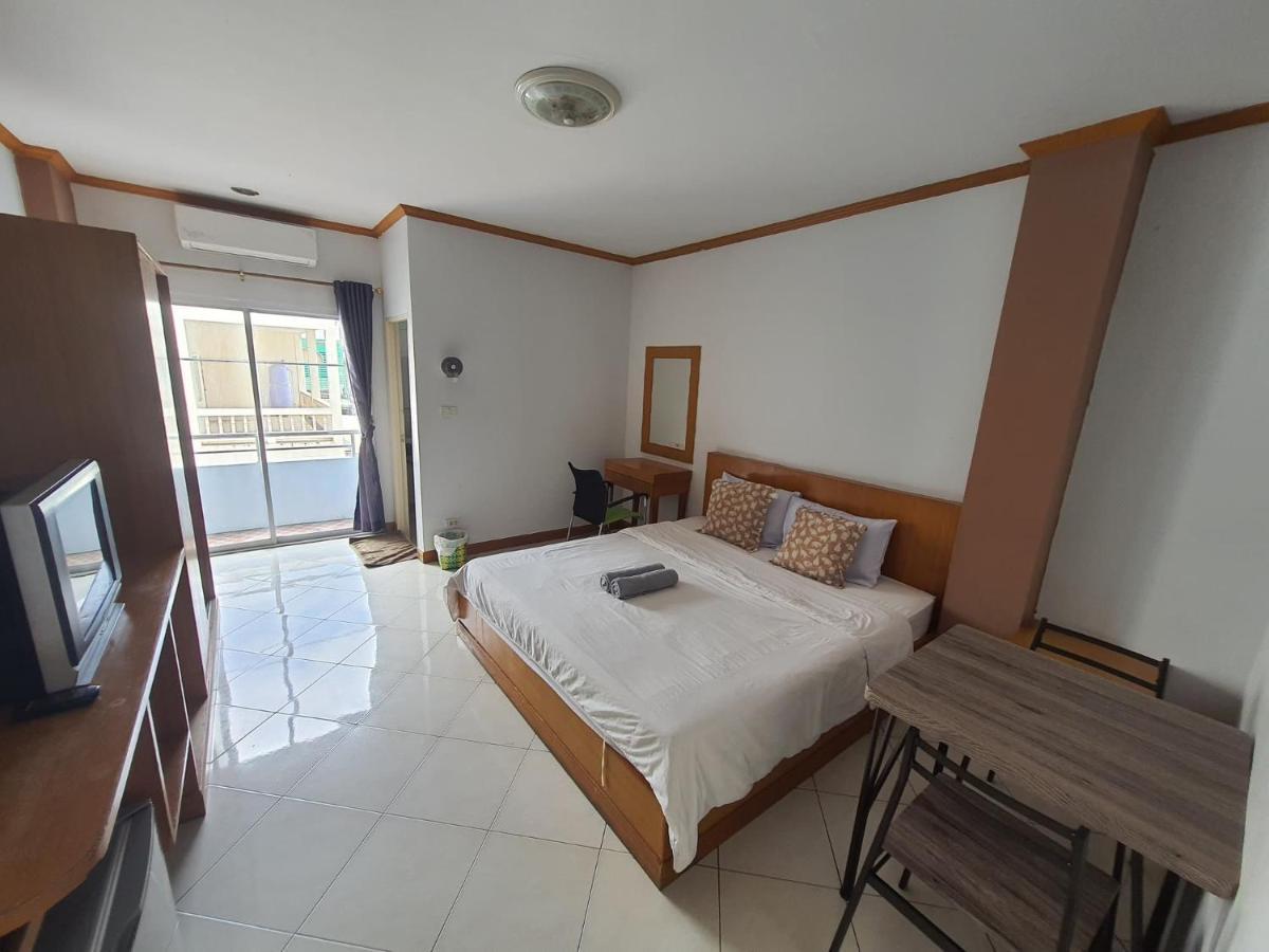 Chonnatee Residence Chum Phae Екстер'єр фото
