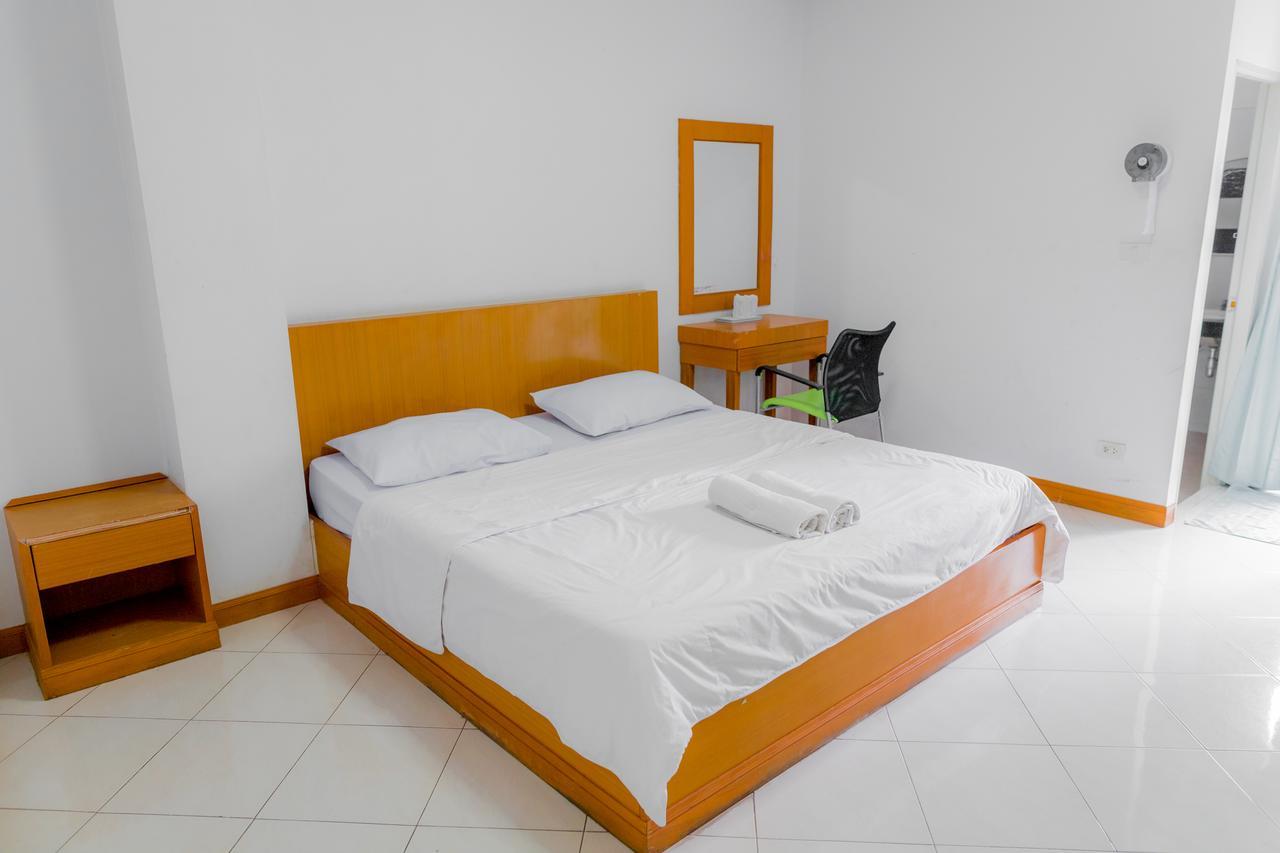 Chonnatee Residence Chum Phae Екстер'єр фото