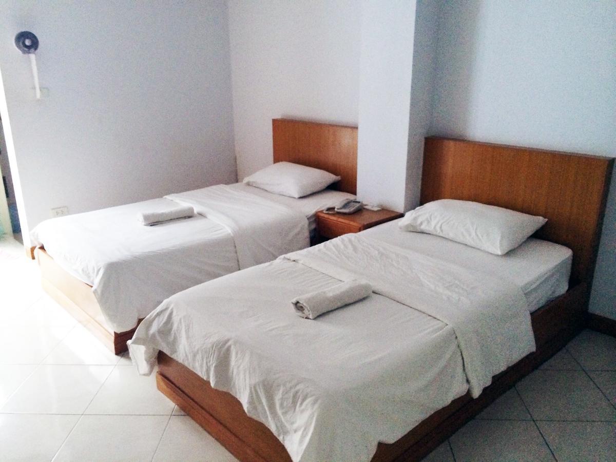 Chonnatee Residence Chum Phae Екстер'єр фото